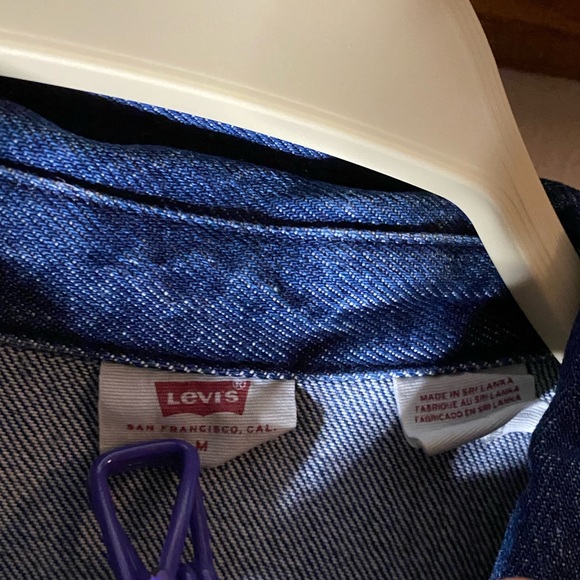 ✨LEVI’S DENIM DRESS✨ - Picture 2 of 5